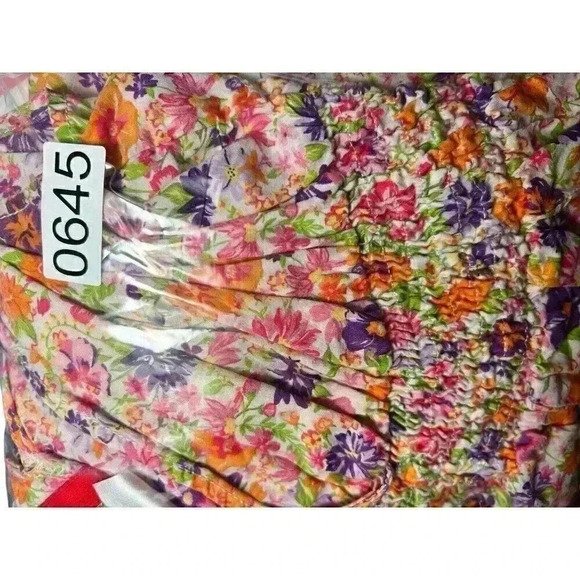 Women's "H&M" Sleeveless Pleated Summer Dress; Size 10 - Picture 9 of 9